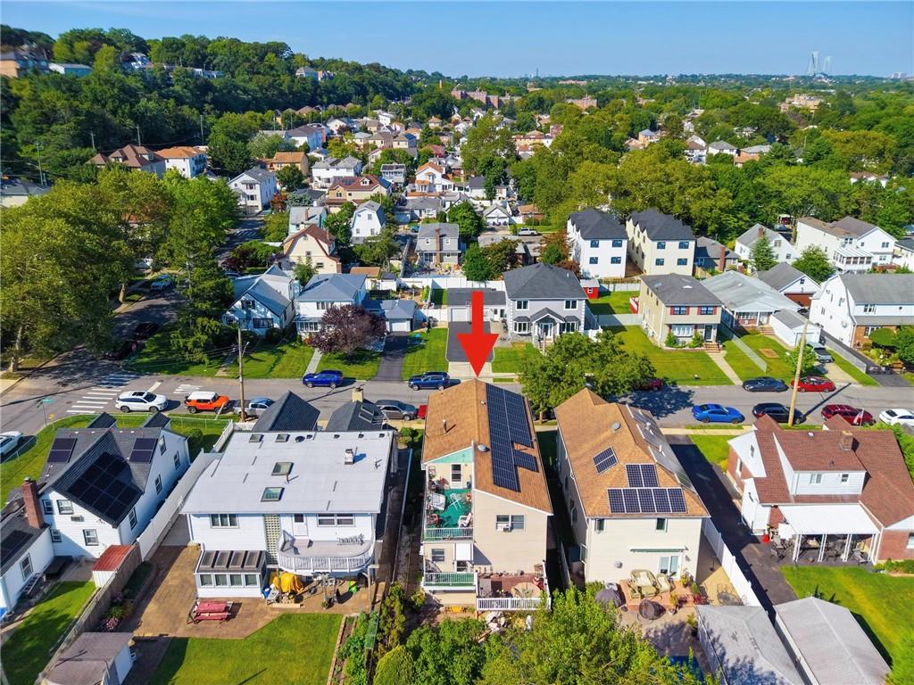 42 Hamden Avenue Grant City Staten Island NY 10306
