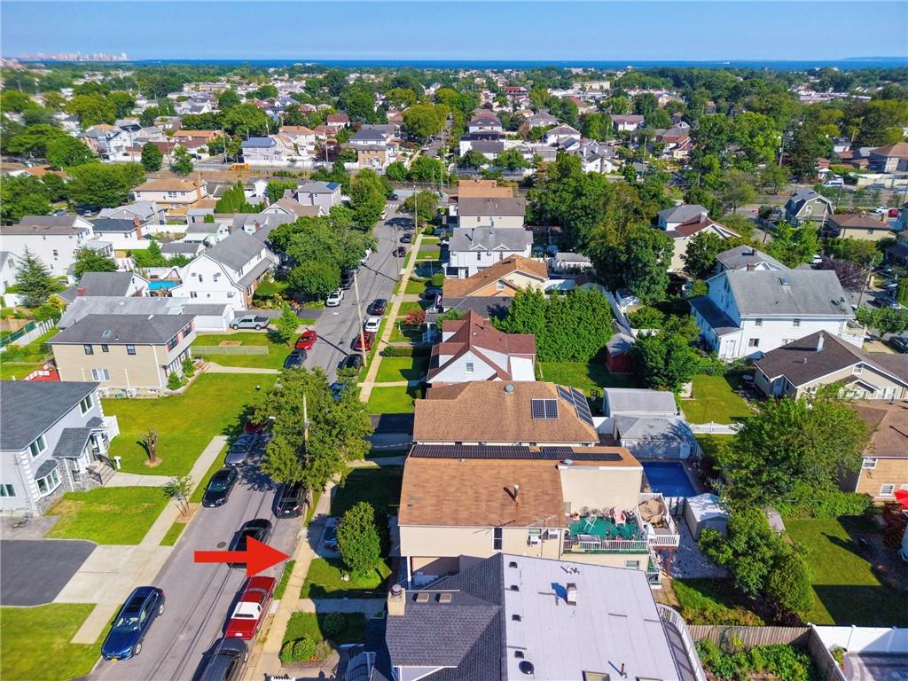 42 Hamden Avenue Grant City Staten Island NY 10306