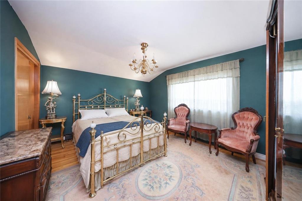 42 Hamden Avenue Grant City Staten Island NY 10306