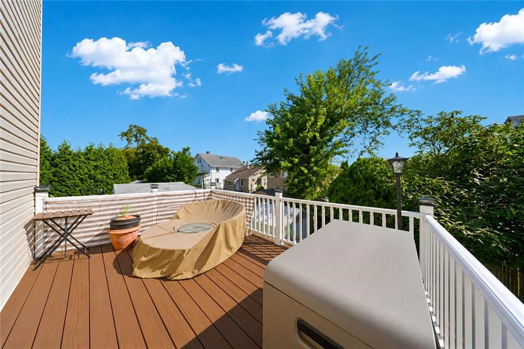 42 Hamden Avenue Grant City Staten Island NY 10306