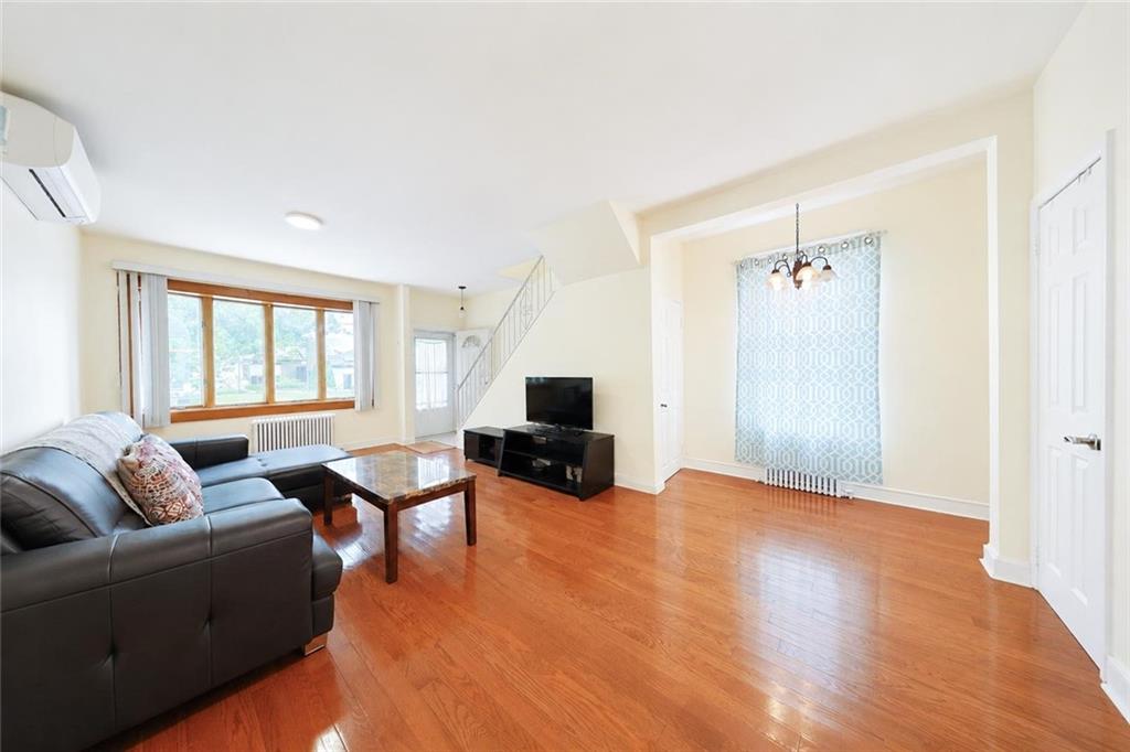 266 Kensington Avenue Arrochar Richmond NY 10305