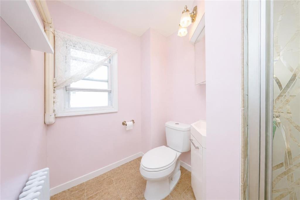 266 Kensington Avenue Arrochar Richmond NY 10305