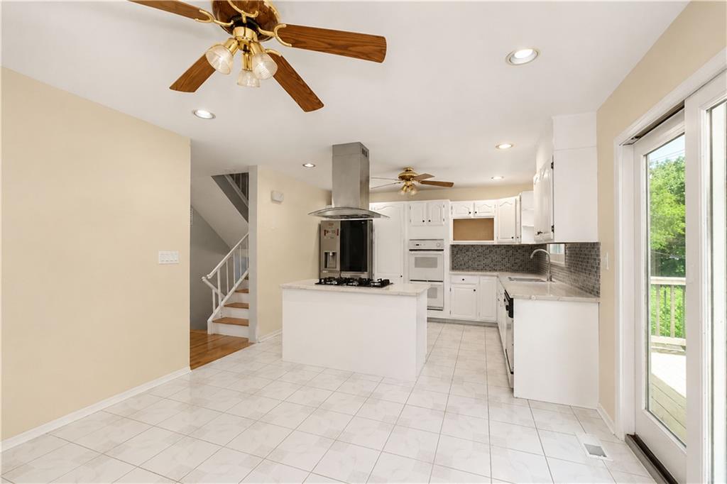 333 HAMPTON GREEN Arden Heights Staten Island NY 10312