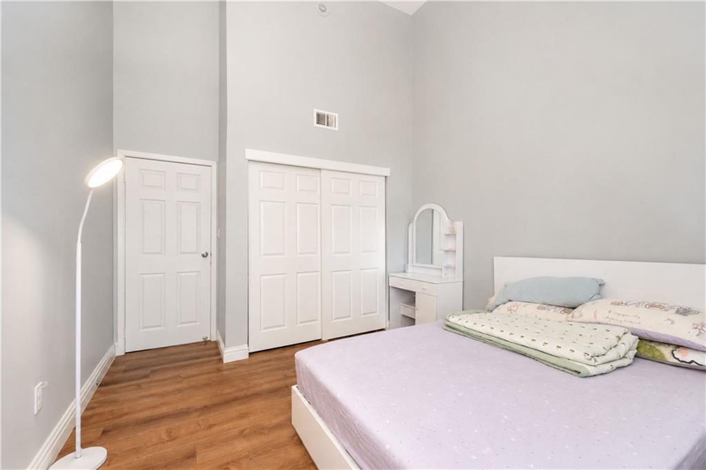 333 HAMPTON GREEN Arden Heights Staten Island NY 10312