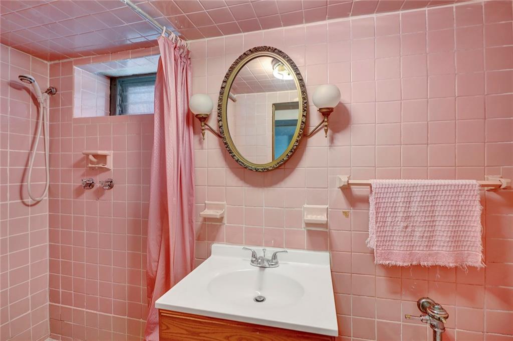 1548 East 38th Street Marine Park Brooklyn NY 11234