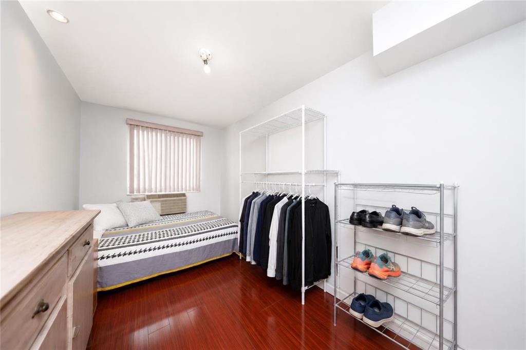 340 Kings Highway Gravesend Brooklyn NY 11223