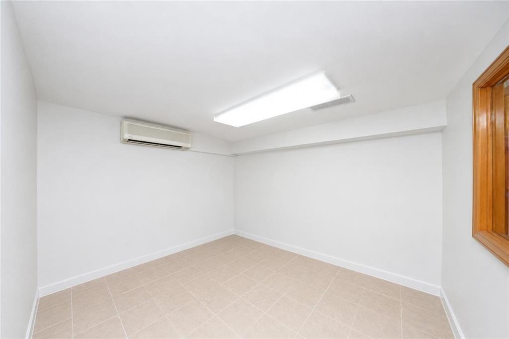 340 Kings Highway Gravesend Brooklyn NY 11223