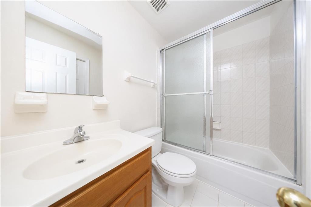 340 Kings Highway Gravesend Brooklyn NY 11223