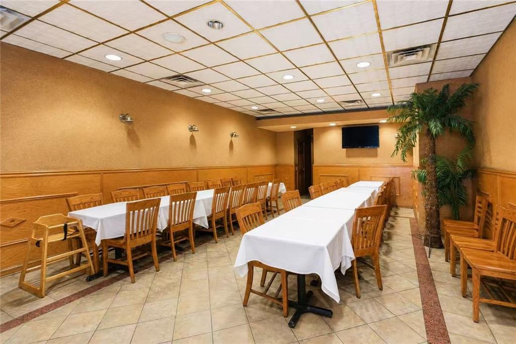 9218 4th Avenue Bay Ridge Brooklyn NY 11209