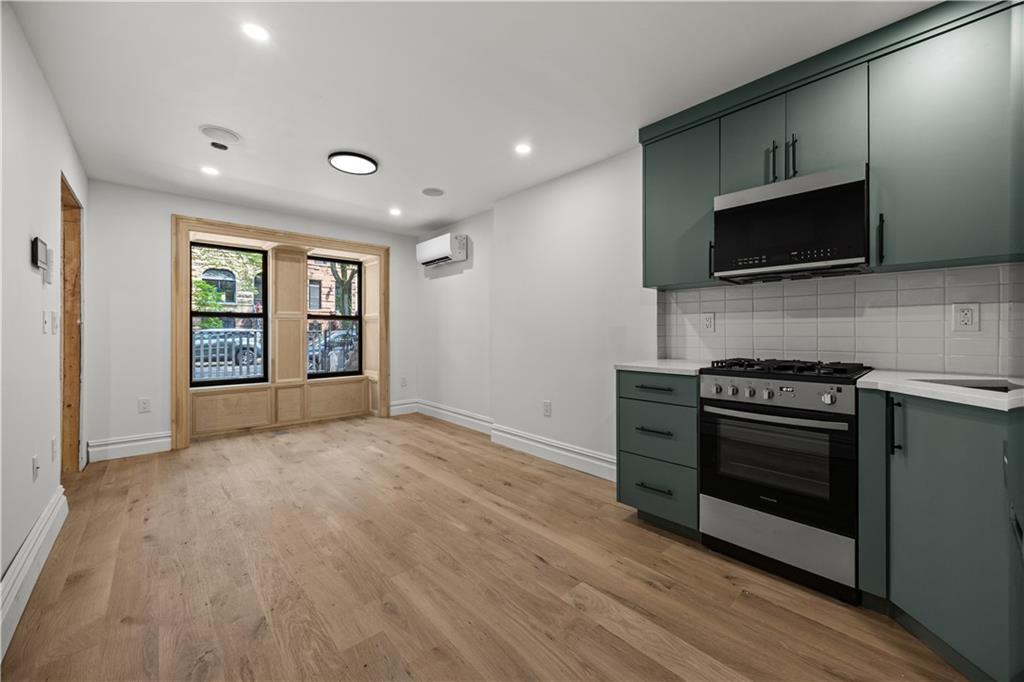 394 Bainbridge Street Bedford Stuyvesant Brooklyn NY 11233