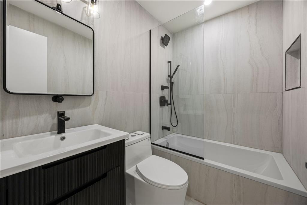 394 Bainbridge Street Bedford Stuyvesant Brooklyn NY 11233