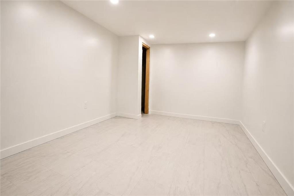2011 Clove Road Grasmere Staten Island NY 10304
