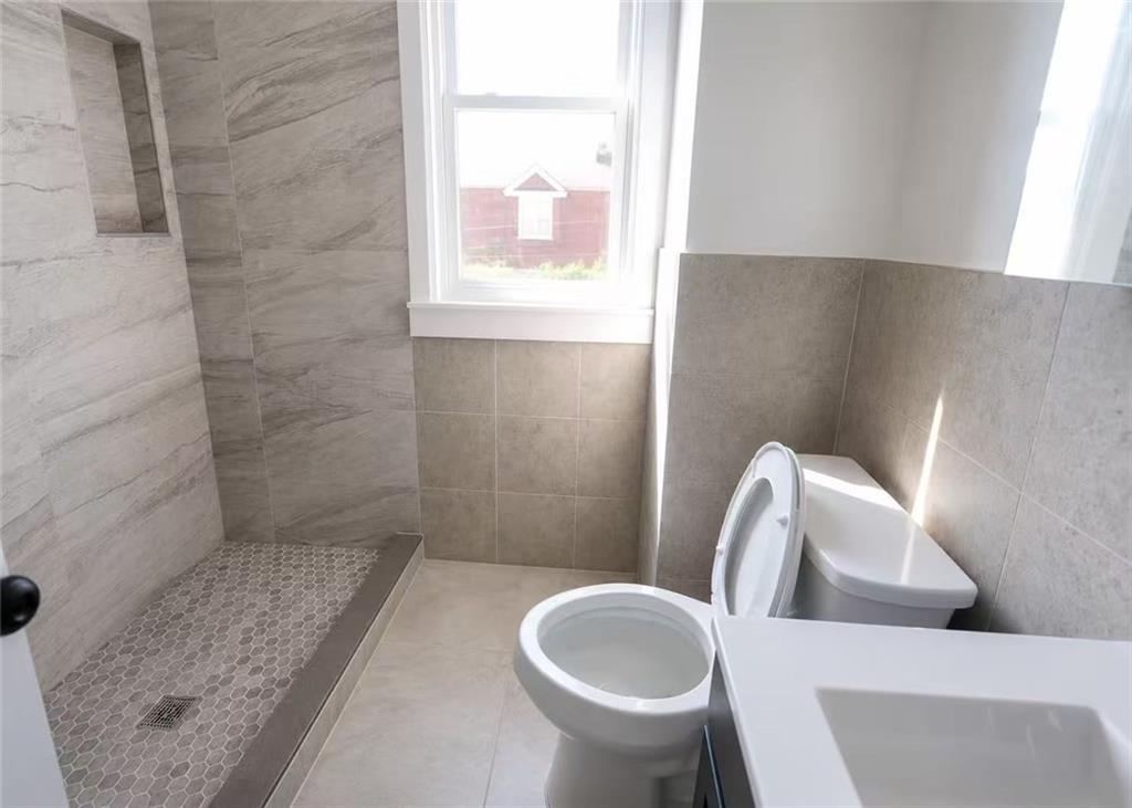 2011 Clove Road Grasmere Staten Island NY 10304