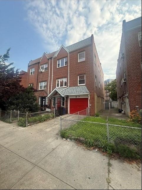 27 Cass Place Brighton Beach Brooklyn NY 11235