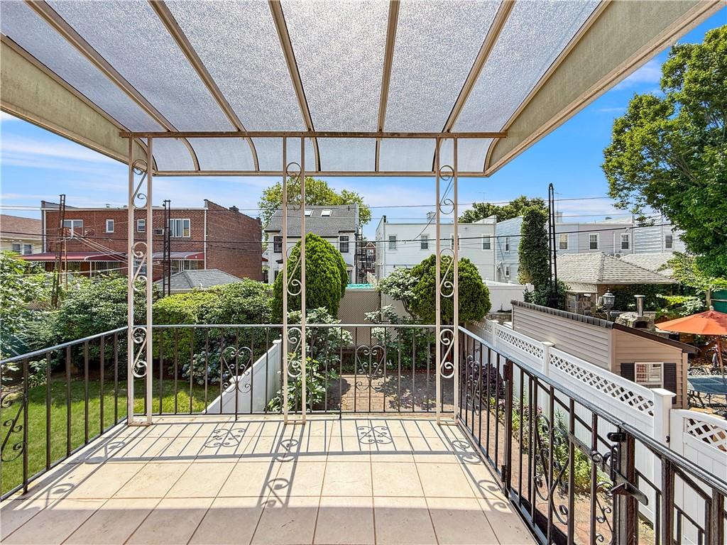 8885 15th Avenue Bensonhurst Brooklyn NY 11228