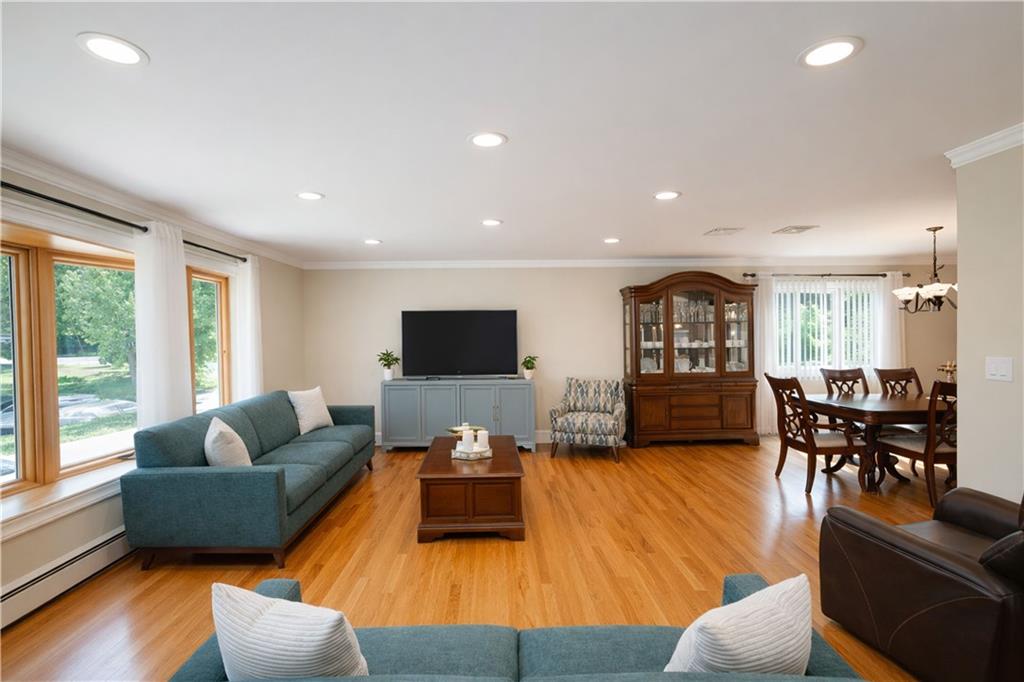35 Cattaraugus Street Sunnyside Staten Island NY 10301