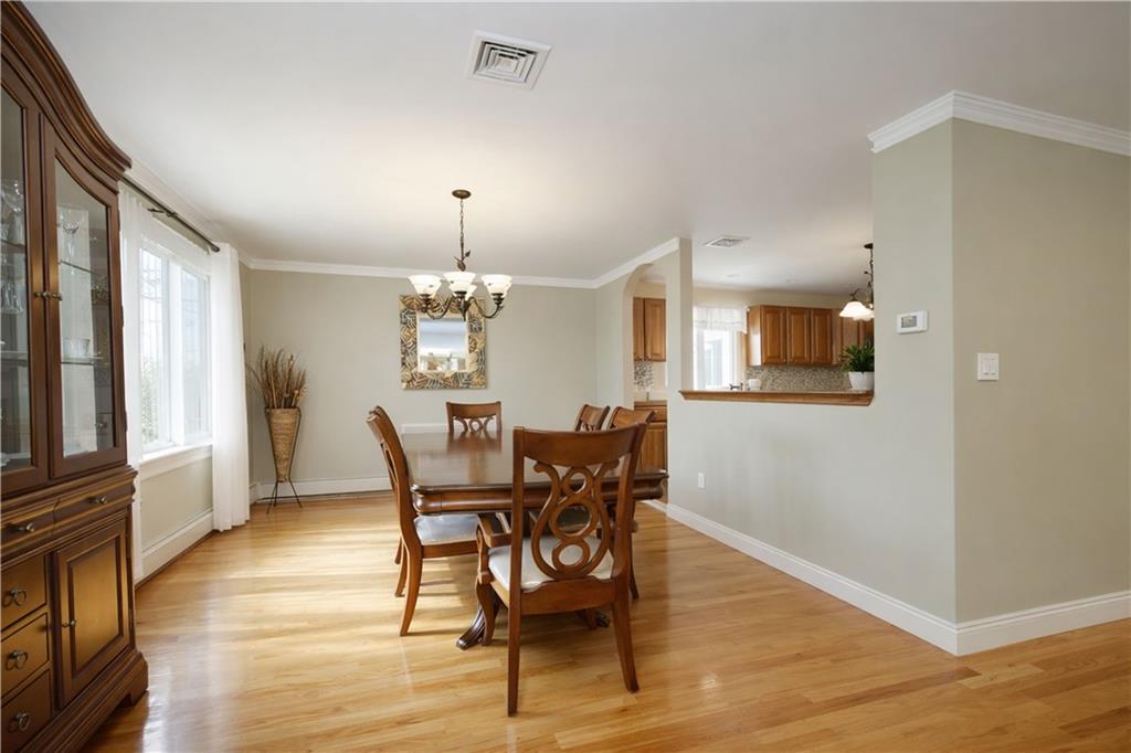 35 Cattaraugus Street Sunnyside Staten Island NY 10301