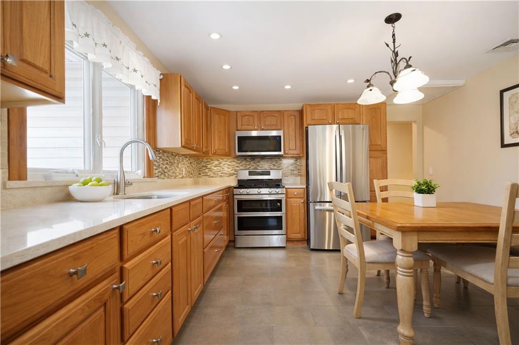 35 Cattaraugus Street Sunnyside Staten Island NY 10301