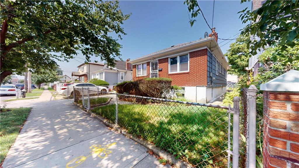 134-20 242nd Street Rosedale Rosedale NY 11422