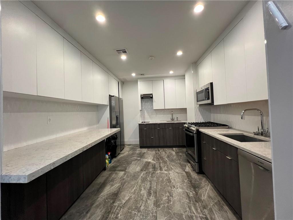 3715 15th Avenue Borough Park Brooklyn NY 11219