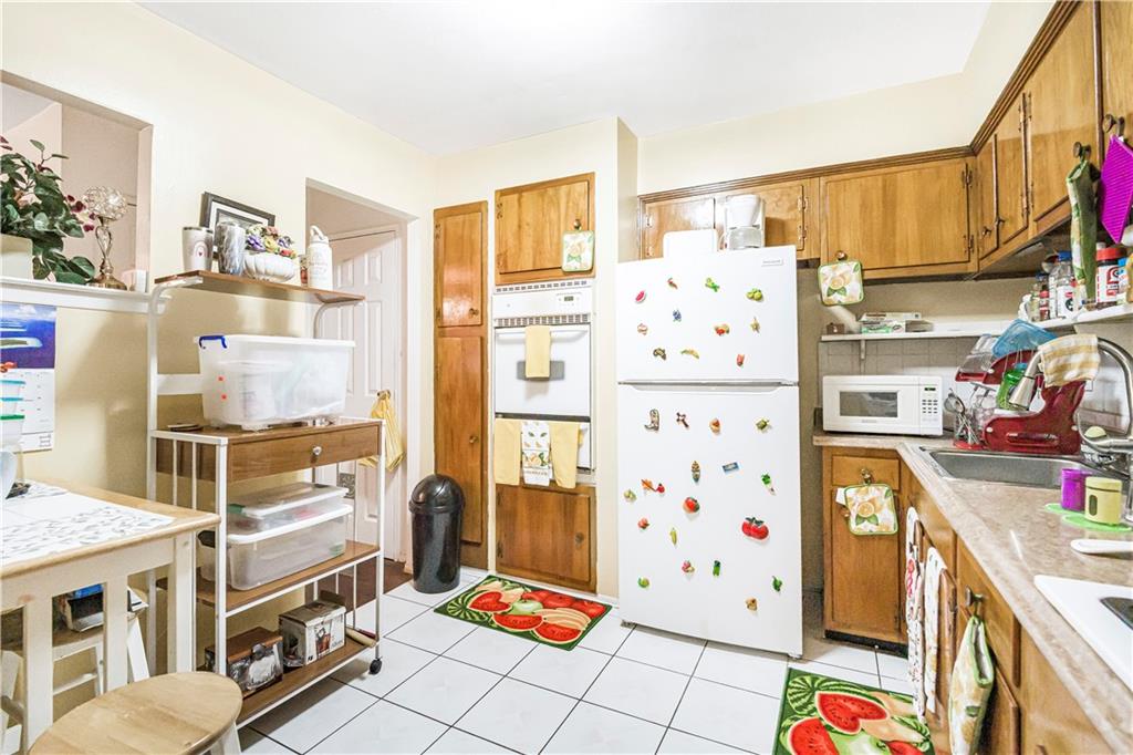 724 East 82nd Street Canarsie Brooklyn NY 11236