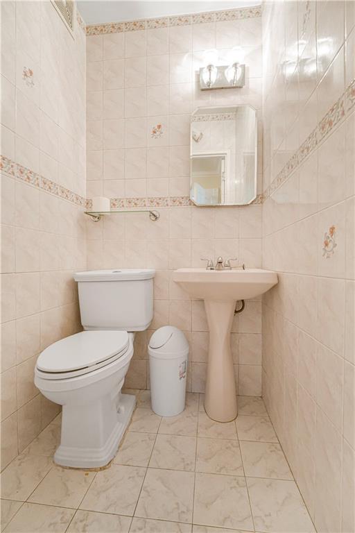724 East 82nd Street Canarsie Brooklyn NY 11236