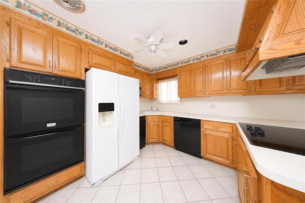 61 Ebony Street Richmond Town Staten Island NY 10306
