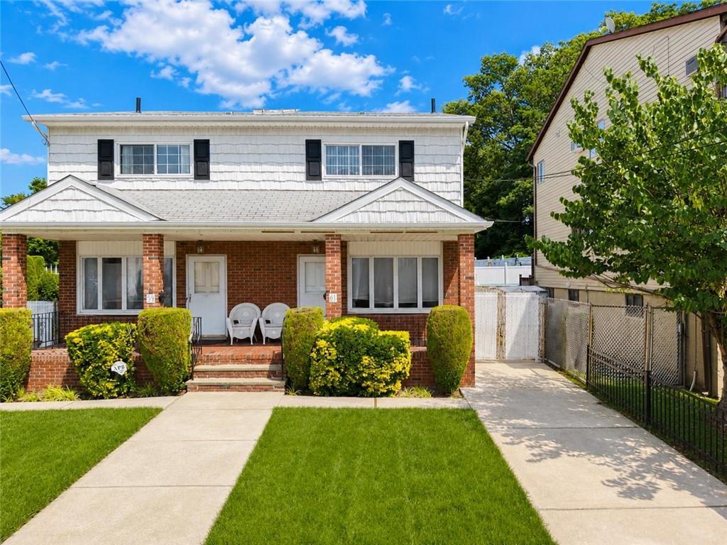 61 Ebony Street Richmond Town Staten Island NY 10306