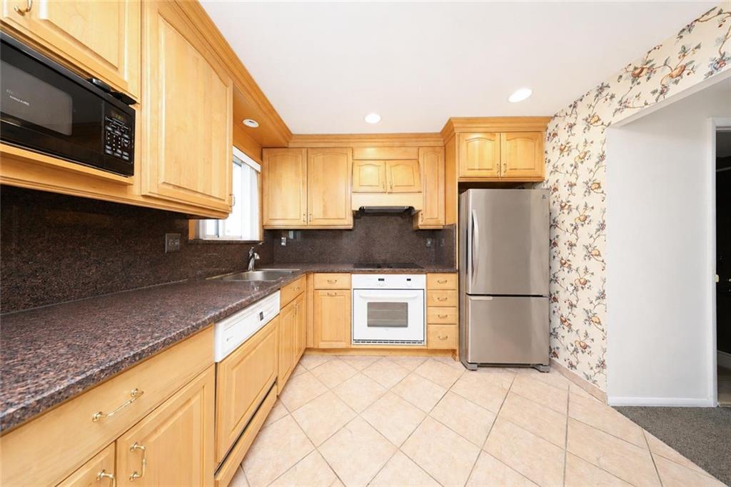 59 Ebony Street Richmond Town Staten Island NY 10306