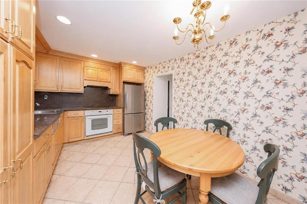 59 Ebony Street Richmond Town Staten Island NY 10306