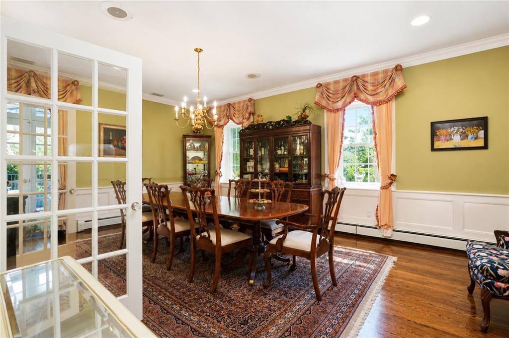 79 Flagg Court Todt Hill Staten Island NY 10304