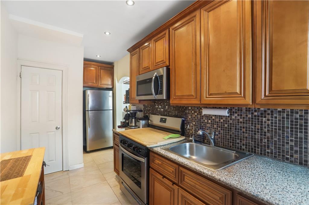 2050 East 41st Street Flatlands Brooklyn NY 11234