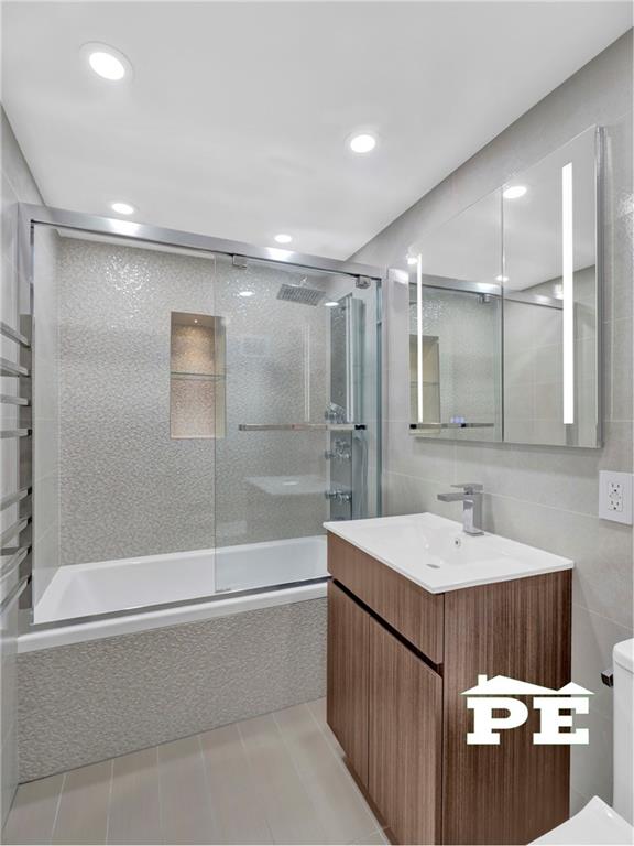 2805 East 26th Street Sheepshead Bay Brooklyn NY 11235
