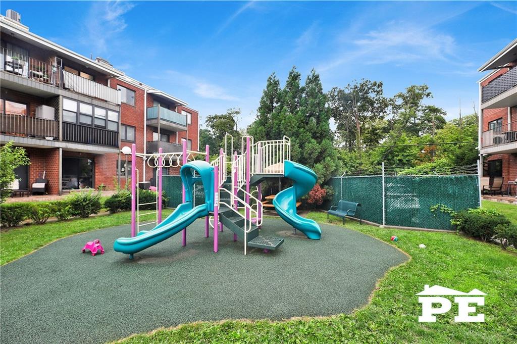 2805 East 26th Street Sheepshead Bay Brooklyn NY 11235