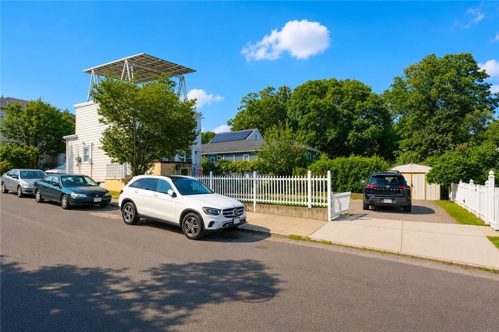 642 Richmond Road Park Hill Staten Island NY 10304
