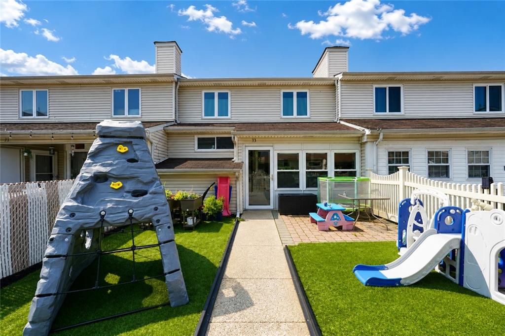 33 Regis Drive Graniteville Staten Island NY 10314