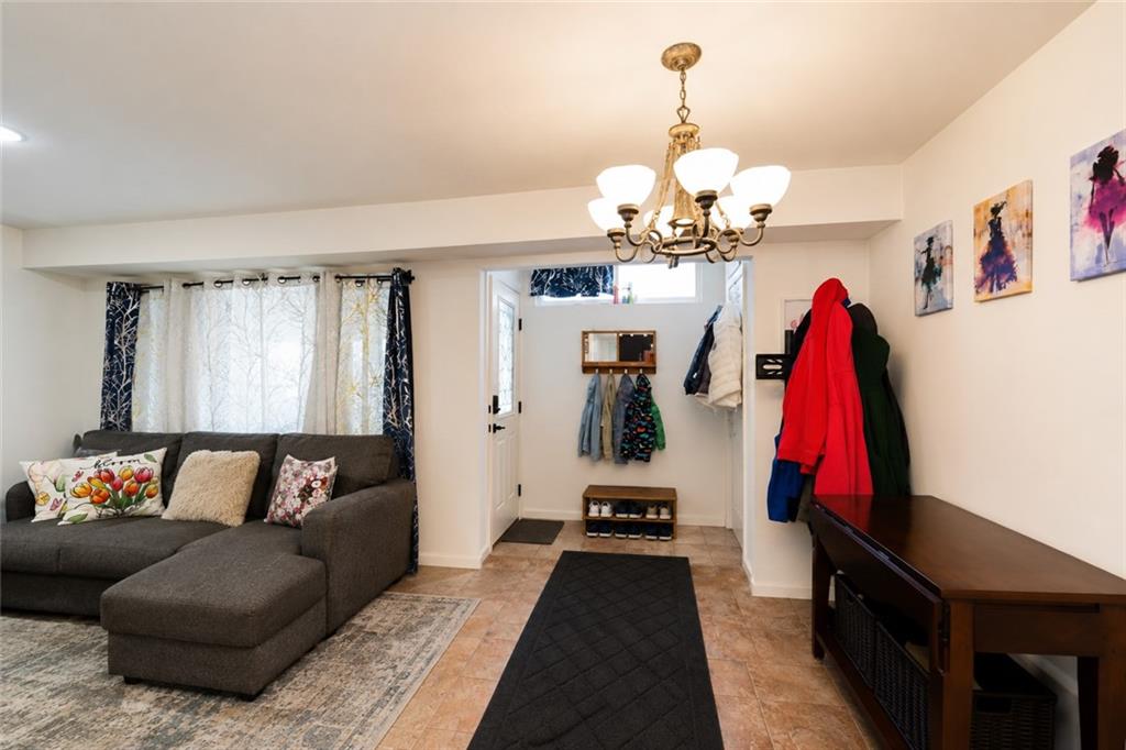 33 Regis Drive Graniteville Staten Island NY 10314