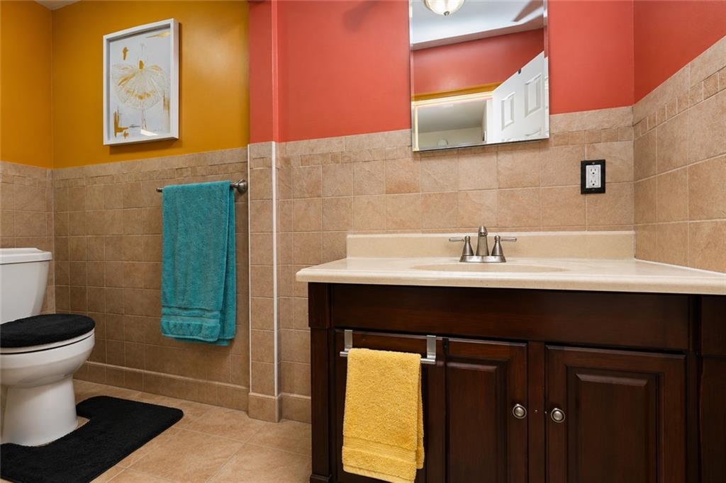 33 Regis Drive Graniteville Staten Island NY 10314