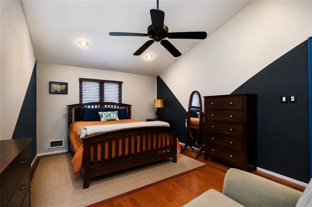 33 Regis Drive Graniteville Staten Island NY 10314
