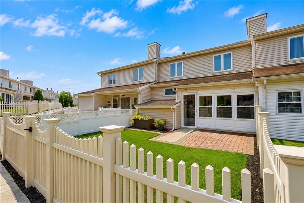 33 Regis Drive Graniteville Staten Island NY 10314