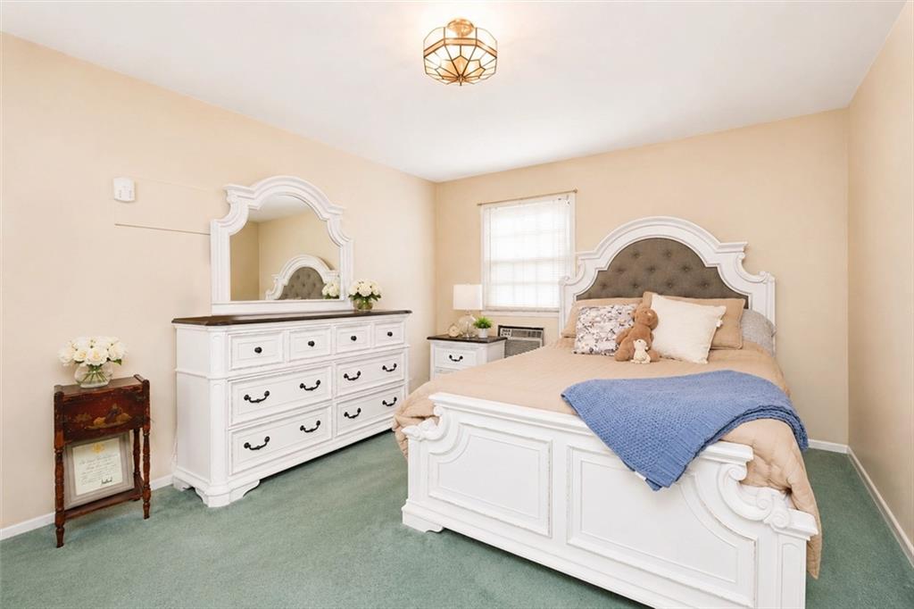 4181 Richmond Avenue Eltingville Staten Island NY 10312