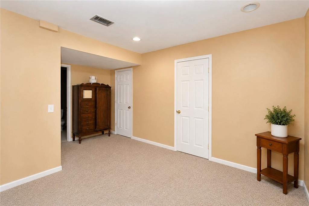 4181 Richmond Avenue Eltingville Staten Island NY 10312