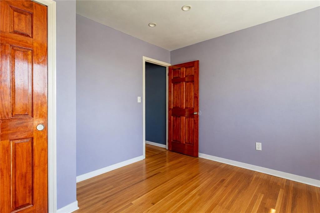 62 Mayberry Promenade Annadale Staten Island NY 10312
