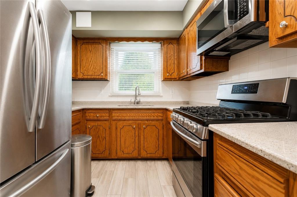 62 Mayberry Promenade Annadale Staten Island NY 10312