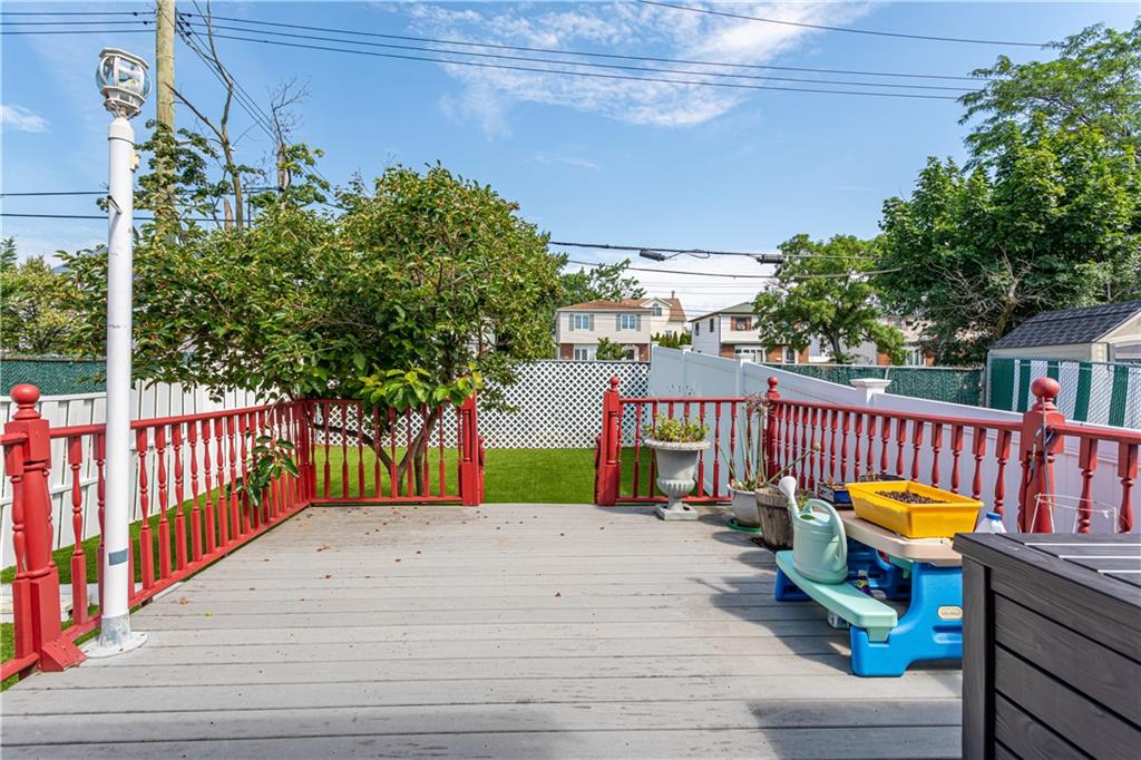 62 Mayberry Promenade Annadale Staten Island NY 10312
