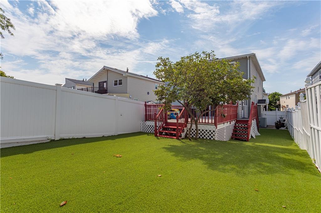 62 Mayberry Promenade Annadale Staten Island NY 10312
