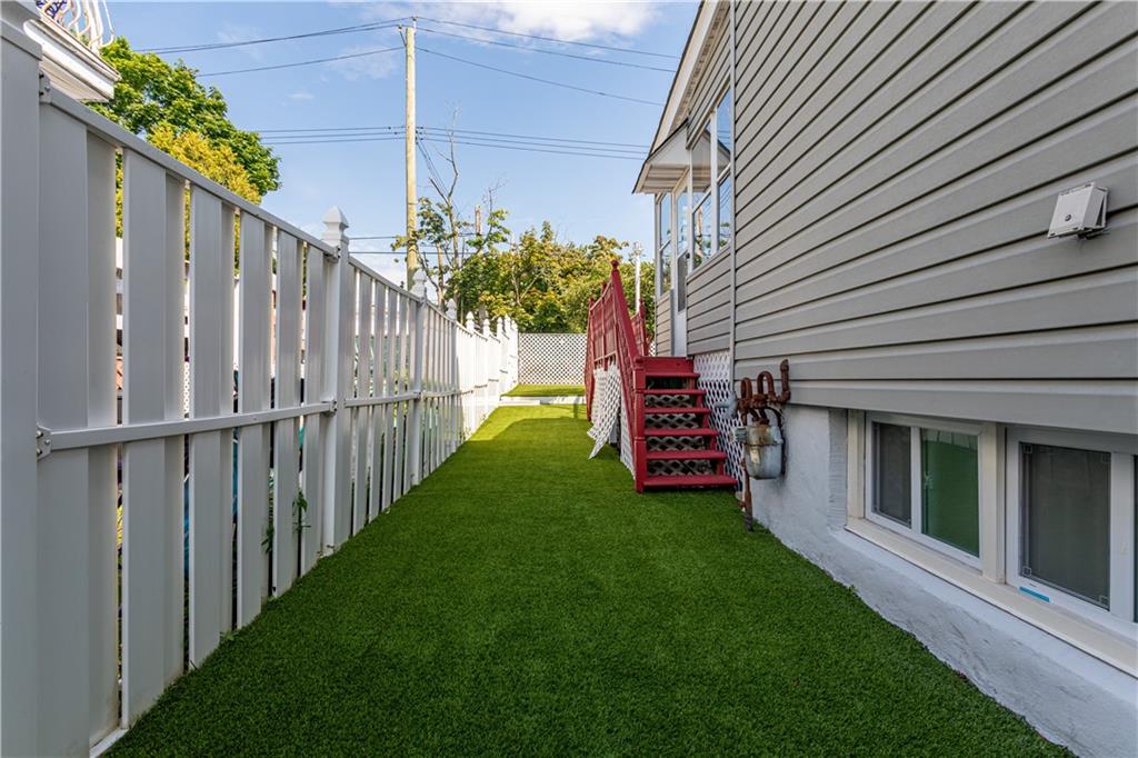 62 Mayberry Promenade Annadale Staten Island NY 10312
