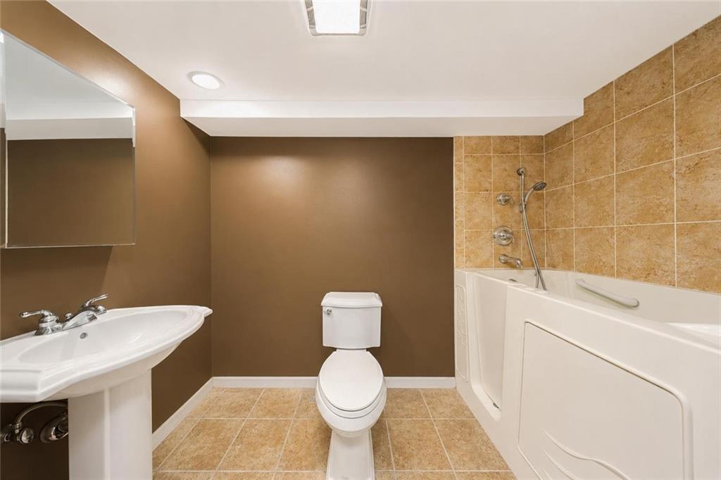 1438 East 100th Street Canarsie Brooklyn NY 11236
