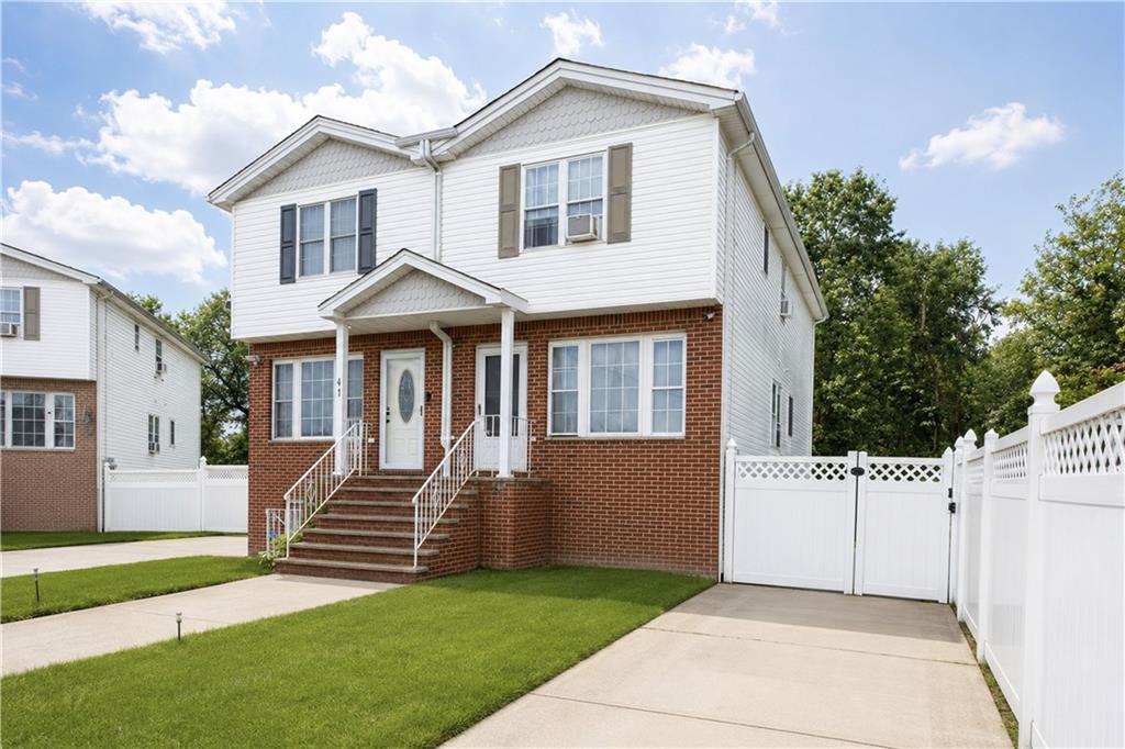 39 Gloria Court Westerleigh Staten Island NY 10302