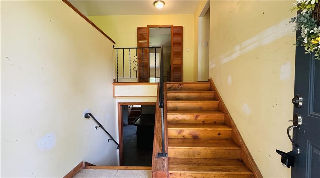 296 Greeves Road Out of NYC New Hampton NY 10958